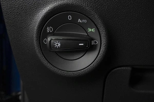 Внедорожник Skoda Karoq 2021 года, 2330000 рублей, Омск