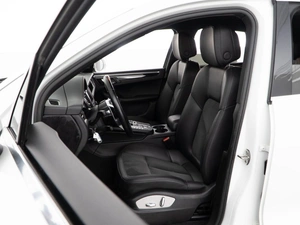 Внедорожник Porsche Macan S 2017 года, 4539999 рублей, Москва