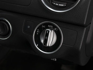 Седан Mercedes-benz C-класс 2012 года, 1800000 рублей, Омск