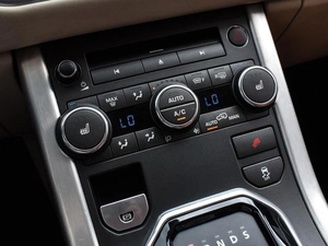 Внедорожник Land Rover Range Rover Evoque 2013 года, 1860000 рублей, Краснодар