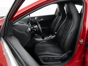 Хетчбэк Mercedes-benz A-класс 2013 года, 1517050 рублей, Москва