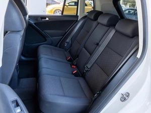 Внедорожник Volkswagen Tiguan 2013 года, 1350000 рублей, Волгоград