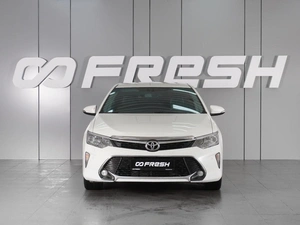 Седан Toyota Camry 2017 года, 1988000 рублей, Минеральные Воды