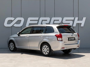 Универсал Toyota Corolla Fielder 2014 года, 1198000 рублей, Краснодар