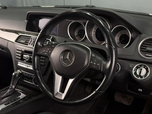 Универсал Mercedes-benz C-класс 2013 года, 1250000 рублей, Омск