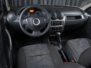 Седан Renault Logan 2015 года, 519000 рублей, Волгоград
