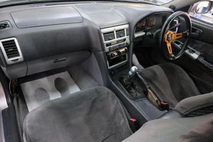 Седан Nissan Skyline 1988 года, 639000 рублей, Омск