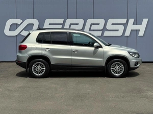 Внедорожник Volkswagen Tiguan 2011 года, 979000 рублей, Кропоткин