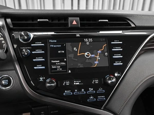 Седан Toyota Camry 2019 года, 3300000 рублей, Ставрополь