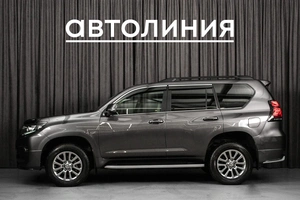 Внедорожник Toyota Land Cruiser Prado 2018 года, 5300000 рублей, Красноярск