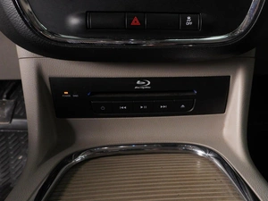 Минивэн Chrysler Grand Voyager 2014 года, 1926000 рублей, Минеральные Воды