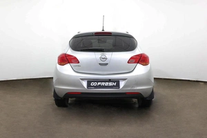Хетчбэк Opel Astra 2010 года, 657000 рублей, Орёл