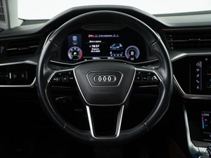 Седан Audi A6 2019 года, 3899077 рублей, Москва