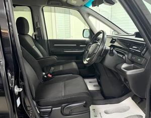 Минивэн Honda Stepwgn 2018 года, 2100000 рублей, Ачинск