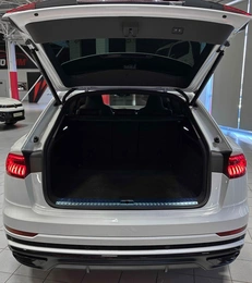 Внедорожник Audi Q8 2022 года, 9900000 рублей, Красноярск