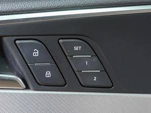 Седан Audi A4 2019 года, 2999000 рублей, Воронеж