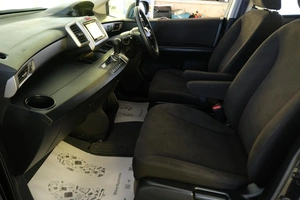 Минивэн Honda Freed 2012 года, 1159000 рублей, Омск