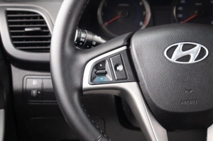 Седан Hyundai Solaris 2015 года, 739000 рублей, Оренбург
