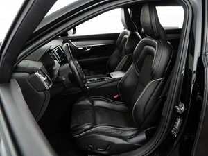 Универсал Volvo V90 2019 года, 3849999 рублей, Москва