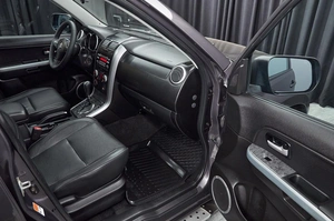 Внедорожник Suzuki Grand Vitara 2010 года, 1149000 рублей, Красноярск