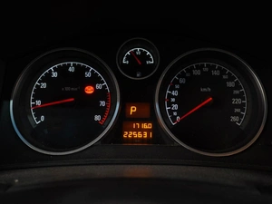 Хетчбэк Opel Astra GTC 2008 года, 699000 рублей, Воронеж