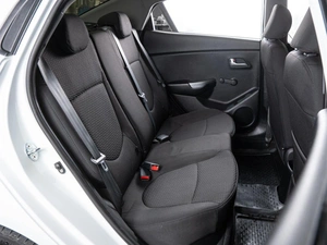 Седан Kia Rio 2012 года, 874000 рублей, Волгоград