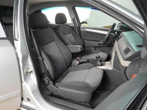 Седан Opel Astra 2008 года, 649000 рублей, Воронеж