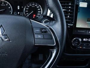 Внедорожник Mitsubishi Outlander 2022 года, 2670000 рублей, Ставрополь