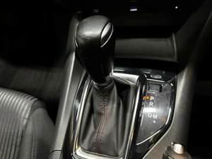 Хетчбэк Mazda Axela 2015 года, 1197000 рублей, Красноярск