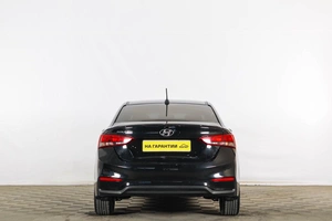 Седан Hyundai Solaris 2018 года, 1229000 рублей, Тюмень
