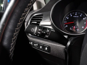 Седан Kia Rio 2017 года, 1298000 рублей, Тверь