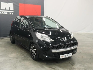 Хэтчбек Peugeot 107 2010 года, 500000 рублей, Курск