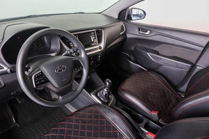 Седан Hyundai Solaris 2018 года, 1329000 рублей, Пермь