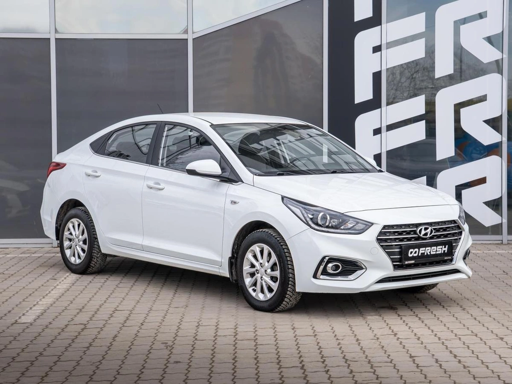 Седан Hyundai Solaris 2019 года, 1550000 рублей, Краснодар