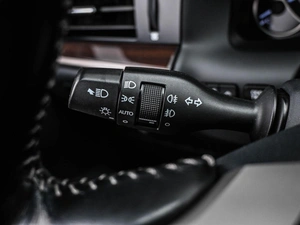 Седан Lexus ES 2017 года, 2999000 рублей, Кирилловка