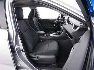 Внедорожник Toyota RAV4 2020 года, 3149077 рублей, Москва