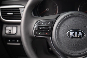 Седан Kia Optima 2016 года, 1699000 рублей, Оренбург