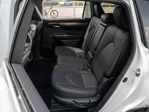 Внедорожник Toyota Highlander 2026 года, 5450000 рублей, Краснодар