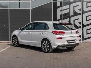 Хетчбэк Hyundai i30 2017 года, 1600000 рублей, Краснодар
