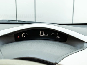 Хетчбэк Nissan Leaf 2011 года, 1000000 рублей, Краснодар