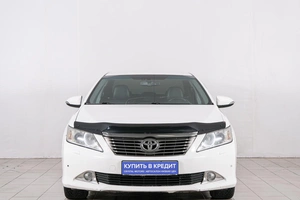 Седан Toyota Camry 2013 года, 1489000 рублей, Красноярск