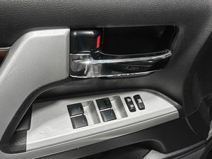 Внедорожник Toyota Land Cruiser 2014 года, 3490000 рублей, Красноярск