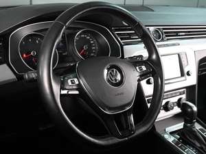 Седан Volkswagen Passat 2016 года, 1799000 рублей, Аксай