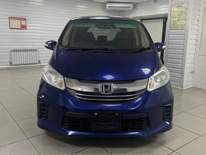 Минивэн Honda Freed 2015 года, 1299000 рублей, Ачинск