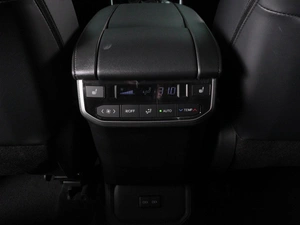 Внедорожник Toyota Highlander 2025 года, 5989000 рублей, Минеральные Воды