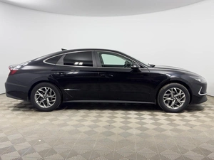 Седан Hyundai Sonata 2020 года, 1748100 рублей, Казань
