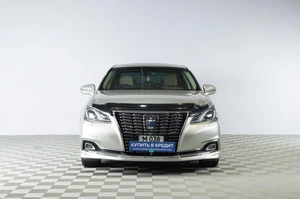 Седан Toyota Crown 2016 года, 2579000 рублей, Челябинск