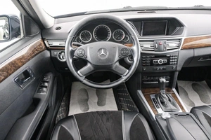 Седан Mercedes-benz E-класс 2011 года, 1499000 рублей, Красноярск