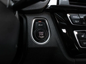 Седан BMW 3 серия 2018 года, 2995000 рублей, Краснодар