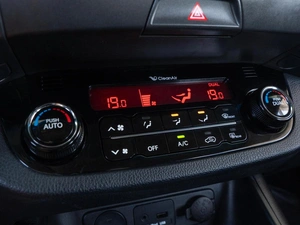 Внедорожник Kia Sportage 2011 года, 1600000 рублей, Волгоград